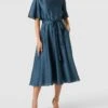 Swing Cocktailkleid Mit Rundhalsausschnitt Und Bindegürtel - Rauchblau 1 Swing Cocktailkleid Mit Rundhalsausschnitt Und Bindegürtel - Rauchblau -Wellensteyn Geschaft 619kuk2l8974ee9l8p84cd9h995kukafaopjej1mal13ck258osjikaj69a4ilad6p74qkaj6l0l0jab94o34d1pckqjid366ssj0d9kcoo64ob36pj6ce356os68c9n6or6aog