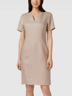 White Label Knielanges Kleid Mit V-Ausschnitt - Sand 10 White Label Knielanges Kleid Mit V-Ausschnitt - Sand -Wellensteyn Geschaft 659kee2c90qj6lij6p4l4ji48gr4ie218h2j2k246t0l4hic6t8kmhhha114ue1oad5j8ci49go4ejqe9h3madb6cos68e356gq62c9k6di3gob6cdh3cohn6opjcdhhc4rj8cg