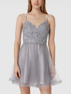 Laona Cocktailkleid Mit Herz-Ausschnitt - Silber -Wellensteyn Geschaft 6kq34l1p68p44dhlah7j8iqe8goj4l2l6964se238os4ij238d34slhi9t0l4i9m98q5ajii8krkch9j90o3iohm6krm6cpmcgrmad9kcor30oj1cgpjic1k6dijie1lccqmcoo