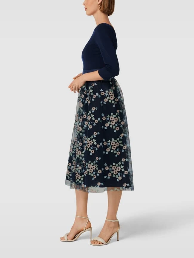 Christian Berg Cocktail Cocktailkleid Mit Floralen Stickereien - Marineblau Meliert 6 Christian Berg Cocktail Cocktailkleid Mit Floralen Stickereien - Marineblau Meliert – Bild 4