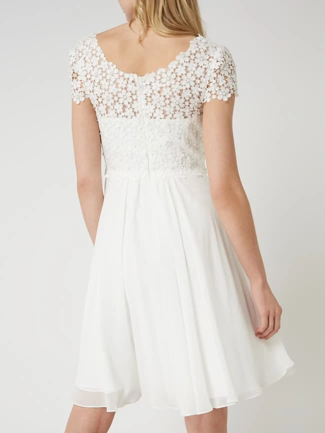 Luxuar Brautkleid Aus Häkelspitze Und Chiffon - Offwhite 8 Luxuar Brautkleid Aus Häkelspitze Und Chiffon - Offwhite – Bild 6