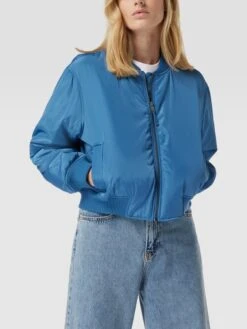 Ana Johnson X P&C Cropped Bomberjacke Mit Eingrifftaschen - Ana Johnson X P&C - Blau 10 Ana Johnson X P&C Cropped Bomberjacke Mit Eingrifftaschen - Ana Johnson X P&C - Blau -Wellensteyn Geschaft 6p54oj9nap95acij9h7j8kq79p4l2iqc7163chad6gq56ghj8cp56j2l7523ajakaco3eh256cr42i9g9d3jacb660s64ob471j3iphkcoo6aohicgs64oj56lim8cr2cksj0p8