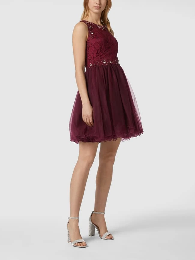 Laona Cocktailkleid Mit Floraler Spitze - Bordeaux Rot 3 Laona Cocktailkleid Mit Floraler Spitze - Bordeaux Rot