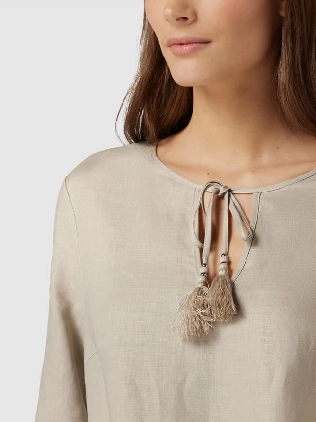 White Label Knielanges Kleid Mit Schlüsselloch-Ausschnitt - Sand 5 White Label Knielanges Kleid Mit Schlüsselloch-Ausschnitt - Sand – Bild 3