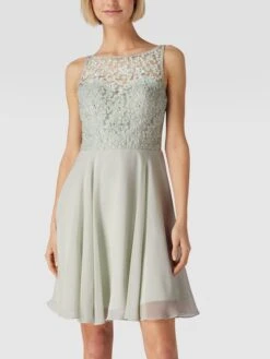 Laona Cocktailkleid Mit Floralen Stickereien - Mint 10 Laona Cocktailkleid Mit Floralen Stickereien - Mint -Wellensteyn Geschaft 84q38l1gad2j0dhgap24ajpo75234li674p3gkim6l53eh24ap7jee9n6954ajil9gsjci9i9h3jadam90o38d1l6lijeob66hij0dpk64o3geb56phm2pj171j3ed9p60q30oo