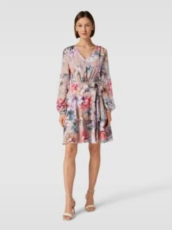 Swing Cocktailkleid Mit Floralem Allover-Print - Rosé