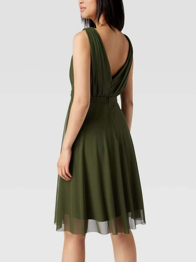 TROYDEN COLLECTION Cocktailkleid In Wickel-Optik - Olivgrün 7 TROYDEN COLLECTION Cocktailkleid In Wickel-Optik - Olivgrün – Bild 5