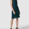 Luxuar Cocktailkleid Mit Zierborten - Smaragdgrün -Wellensteyn Geschaft 8d0jcjqg6p754jql9d956jpo7143gia9ap0koha49h1j4lah8krkkjpg6t9kej226t358ii384ql2da78t3j6cb26lh3acb4c4pmacpk6gp6ae1mcdgjephpchi3gc1h69j3cc8