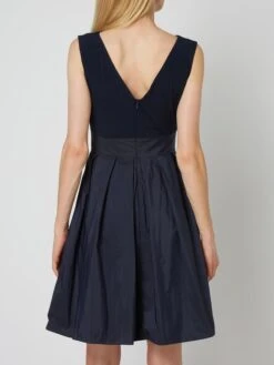 Swing Cocktailkleid Mit Fixiertem Gürtel - Dunkelblau -Wellensteyn Geschaft 8d2j8kqm89a4iha46l0l4eam8h0kokhi8t158j2l8553chic856kukpl6p336l1n6kp52hhnad94eh1j753jacpk74p62pb6cdi3cc1k6pj3eob670o36p9i70p3ep1n6cp62oo