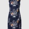 White Label Knielanges Kleid Aus Leinen Mit Motiv-Print - Marineblau 1 White Label Knielanges Kleid Aus Leinen Mit Motiv-Print - Marineblau -Wellensteyn Geschaft 8h34scqd71242kaea0s4gipp9ko38eal919kmjil94rkugi36h656gq16kp30li79sq32li9a51j8da89d3m4p9icop34p326di66p1k6lh30e1n68o68dpgclj3ed9k6himcp0