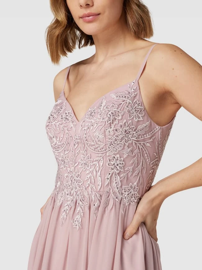 Laona Abendkleid Mit Herz-Ausschnitt - Rosa 5 Laona Abendkleid Mit Herz-Ausschnitt - Rosa – Bild 3