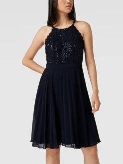 Jake*s Cocktail Cocktailkleid Mit Plisseefalten - Marineblau Meliert -Wellensteyn Geschaft 9os4giq19so4ij27a4pkqcq475554cqh8gq4ujql6t1kmcq66173cjafa99kkd2e8d25aipg6taj2d1k8l3mad9kclhj8e9k74s66p1k6hij8ohi60rmcd9m6kr66c356dh68dg