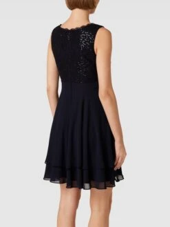 Jake*s Cocktail Cocktailkleid Mit Paillettenbesatz - Marineblau Meliert -Wellensteyn Geschaft 9ss34e9m9op46k2ea4o32ia18l6l4e2i9h5k4h9l6os42d259orj4jii6sqkkkae758lcd269gq42h1g8oo3cd9lcpgjiphhcgojadhk68q3aohicgrj0dhh65hjicr270qm2cg