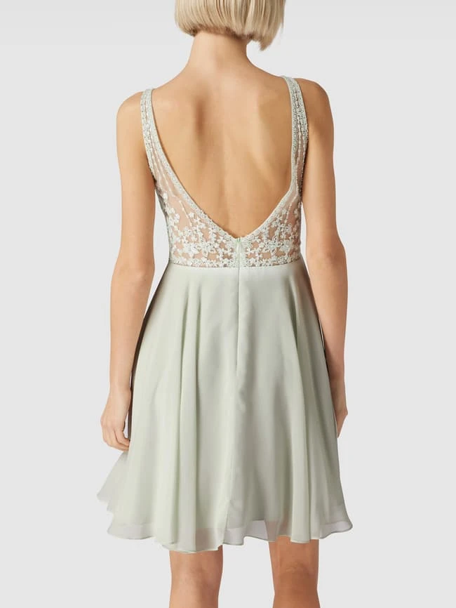 Laona Cocktailkleid Mit Floralen Stickereien - Mint 7 Laona Cocktailkleid Mit Floralen Stickereien - Mint – Bild 5