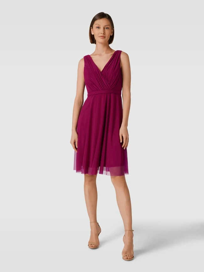 TROYDEN COLLECTION Cocktailkleid In Wickel-Optik - Fuchsia 3 TROYDEN COLLECTION Cocktailkleid In Wickel-Optik - Fuchsia
