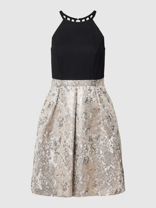 Jake*s Cocktail Cocktailkleid Mit Amerikanischem Ausschnitt - Gold Meliert 4 Jake*s Cocktail Cocktailkleid Mit Amerikanischem Ausschnitt - Gold Meliert – Bild 2