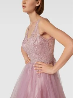 TROYDEN COLLECTION Abendkleid Mit Floralen Stickereien - Altrosa 9 TROYDEN COLLECTION Abendkleid Mit Floralen Stickereien - Altrosa -Wellensteyn Geschaft al54kl9n6cq46ipg8so38cij6h8koia29d4jaka28ta4aha9851k6cqcags5cjhka9b52cqda934mc9g6so34opm70sm2cpl6sq6aopkccom8o9j6di3idhk6gq3ed9k6hhjip8