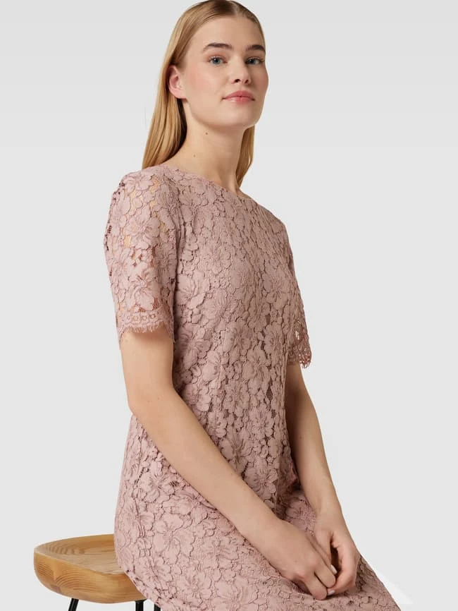 Montego Cocktailkleid Aus Spitze Mit Floralem Allover-Muster - Taupe 5 Montego Cocktailkleid Aus Spitze Mit Floralem Allover-Muster - Taupe – Bild 3