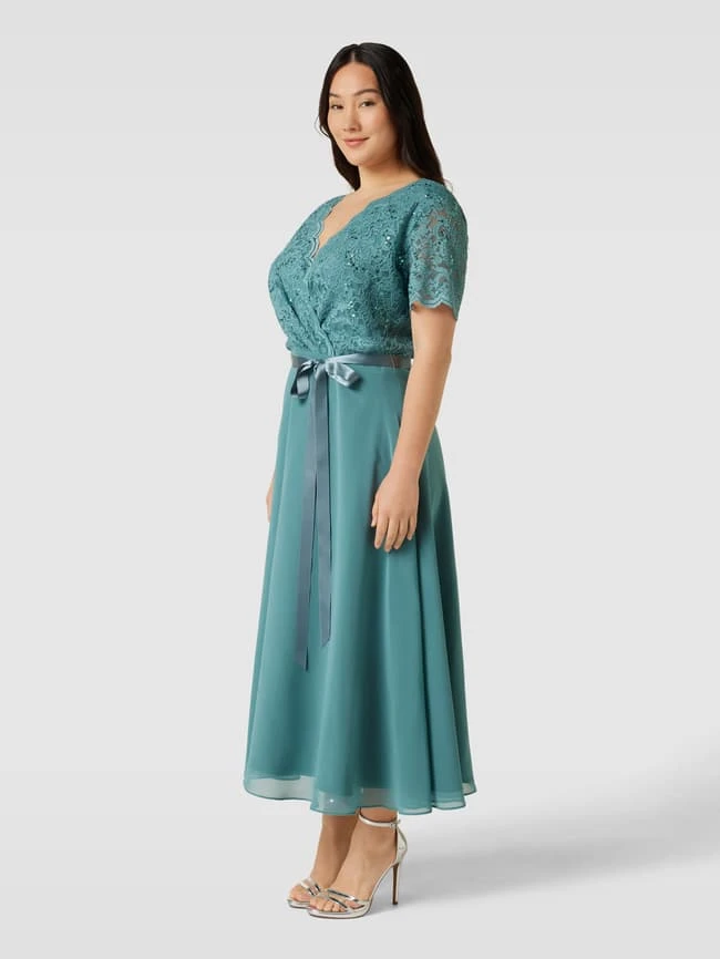 Swing Curve PLUS SIZE Cocktailkleid In Wickel-Optik - Aqua Blau 3 Swing Curve PLUS SIZE Cocktailkleid In Wickel-Optik - Aqua Blau