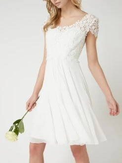 Luxuar Brautkleid Aus Häkelspitze Und Chiffon - Offwhite 11 Luxuar Brautkleid Aus Häkelspitze Und Chiffon - Offwhite -Wellensteyn Geschaft ap7laj2l99546hig8d6l0ha29gsjidih8kpl6l288sp3ek1o8csjic258d8jch1i6t944hadap236hqf98o38pj36dj36p1mcpijeopkc4sm4ohm69i36db4ckoj0c9k6orjgoo